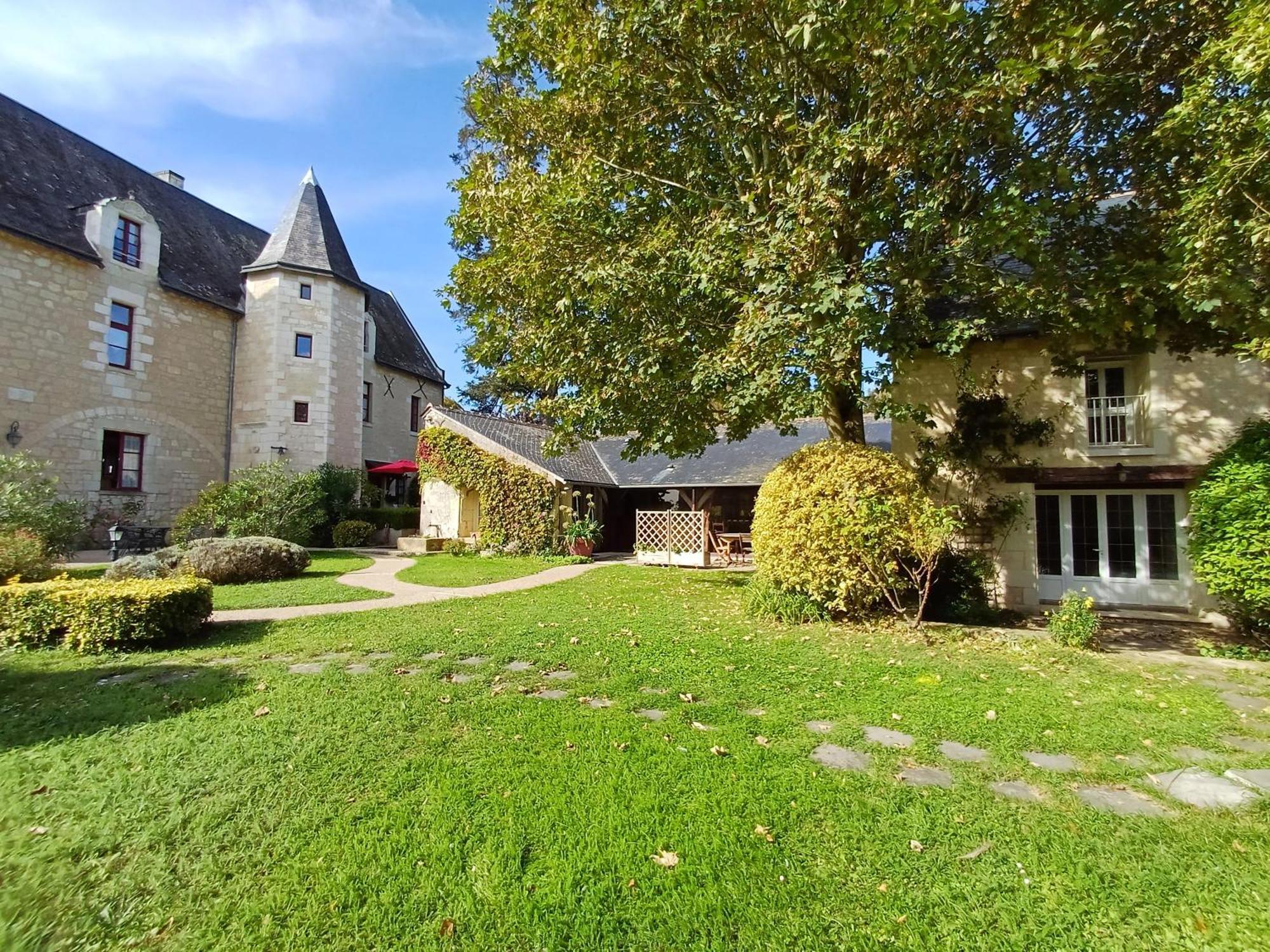 Bed and Breakfast Manoir De L'Abbaye Seuilly Exteriér fotografie
