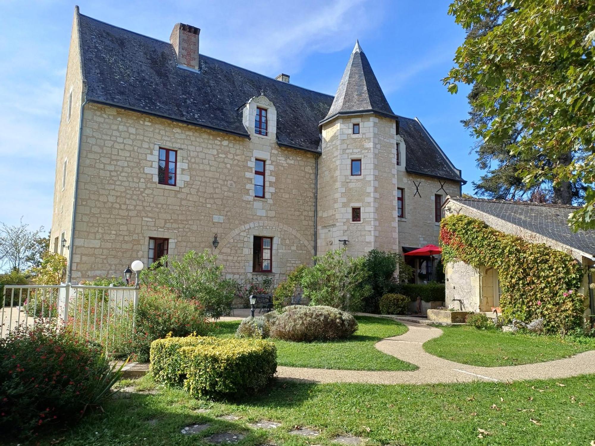 Bed and Breakfast Manoir De L'Abbaye Seuilly Exteriér fotografie
